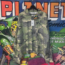 Load image into Gallery viewer, NWT Vale Lives Camo Rhinestone Button Up Shirt Size XL