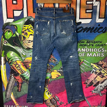 Load image into Gallery viewer, Purple Brand P004 Slim Fit Flare Jeans Size 30”