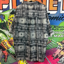 Load image into Gallery viewer, Y2K RocaWear Aop Rayon Button Up Size XL