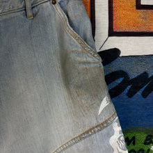 Load image into Gallery viewer, Warren Lotas Baggy Motto Jean Shorts Spring/Summer 25 Size 40