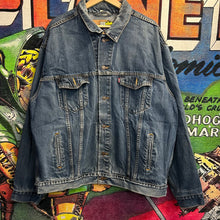 Load image into Gallery viewer, Y2K Levi Strauss Denim Jacket Size XL