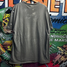 Load image into Gallery viewer, Vintage 90’s Wolves Tee Size XL