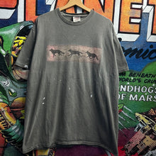 Load image into Gallery viewer, Vintage 90’s Wolves Tee Size XL