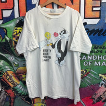Load image into Gallery viewer, Vintage 90’s Looney Tunes Tweety& Slyvester Tee Size 2XL
