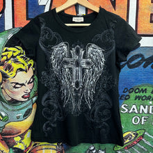 Load image into Gallery viewer, California Girlz Wings Tee Size Medium/Large Womens