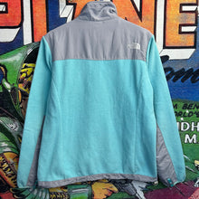 Load image into Gallery viewer, The North Face Baby Blue Zip Up Jacket Size Large