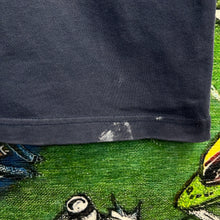 Load image into Gallery viewer, Looney Tunes Pocket Embroidered Tee Size Large