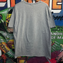 Load image into Gallery viewer, Looney Tunes Characters Tee Size XL