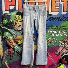 Load image into Gallery viewer, Y2K Angel Low Rise Jeans Size 25”