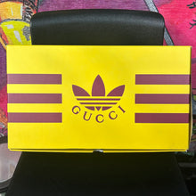 Load image into Gallery viewer, Adidas Gucci Gazelle White &amp; Green Size 12
