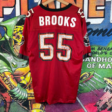 Load image into Gallery viewer, Y2K Derrick Brooks Tampa Bay Buccaneers Jersey Size Large
