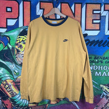 Load image into Gallery viewer, Y2K Peach Nike Long Sleeve Tee Size Large
