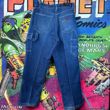 Load image into Gallery viewer, Y2K FUBU Jeans Size 34&quot;
