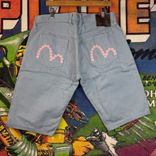 Load image into Gallery viewer, Evisu Pink Jean Shorts Size 36”
