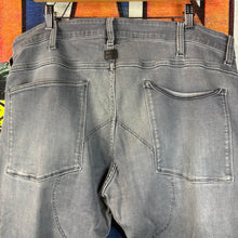 Load image into Gallery viewer, G-Star 3D Zip Knee Jeans Size 38&quot;
