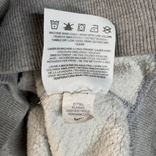 Load image into Gallery viewer, Nike Minnesota Twins MLB Hoodie Size XL
