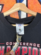 Load image into Gallery viewer, Y2K 2002 Tampa Bay Buccaneers Warren Sapp Conference Champions Tee Size Large

