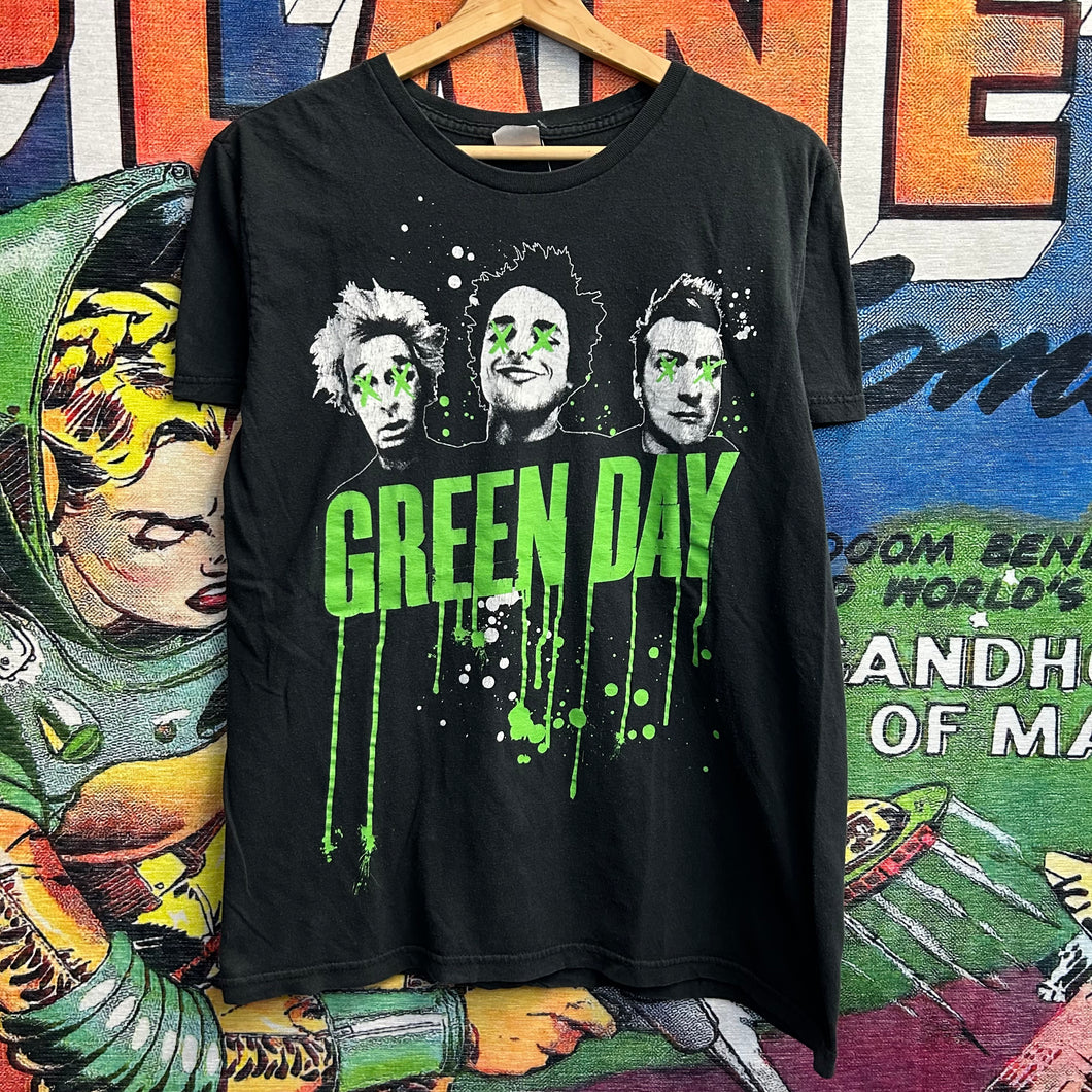 GreenDay Band Tee Size Medium