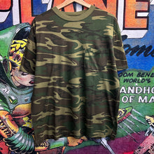 Load image into Gallery viewer, Vintage 90’s Camo Tee Size XL
