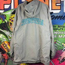 Load image into Gallery viewer, Y2K Jacksonville Jaguars Windbreaker Jacket Size XL￼
