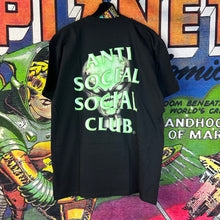 Load image into Gallery viewer, NWT Anti Social Social Club ‘Alien Head’ Tee Size Large
