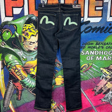Load image into Gallery viewer, Y2K Evisu Puma Painted Seagull Jeans Mint Size 28”
