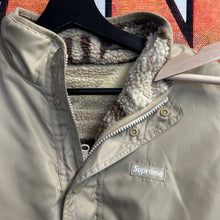 Load image into Gallery viewer, Supreme Geo Reversible WINDSTOPPER Fleece Jacket Size Medium
