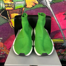 Load image into Gallery viewer, Balenciaga Speed Trainer Vert Fluo (Neon Green) Size 15
