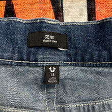Load image into Gallery viewer, True Religion Geno Relaxed Slim Jeans Size 40”
