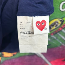 Load image into Gallery viewer, COMME des GARÇONS PLAY Heart Tee Size Large
