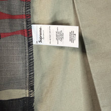 Load image into Gallery viewer, Supreme SS26 Red Camo Cargo Pants Size 32
