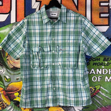 Load image into Gallery viewer, Palace Mojito Cargo Pocket Shirt Size Medium
