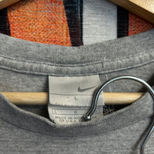 Load image into Gallery viewer, Y2K Nike Tee Size Large
