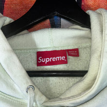 Load image into Gallery viewer, Supreme Raised Handstyle Logo Pale Green Hoodie Size L
