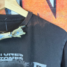 Load image into Gallery viewer, Deftones Saturday Night Wrist Graphic Tee Size Medium
