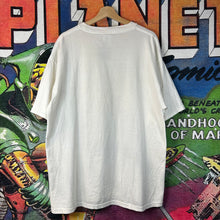 Load image into Gallery viewer, Vintage 90s 1998 NY Yankees ‘World Series Champions’ Graphic Tee Size L
