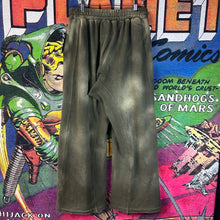 Load image into Gallery viewer, Rivington roi Rebis RRR-123 Faster Flight Wide Leg Sweatpants Size XL
