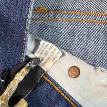 Load image into Gallery viewer, Nudie Jeans Co. &quot; Sharp Bengt&quot; Jeans Size 34&quot;
