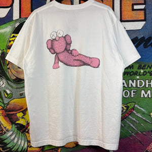 Uniqlo x KAWS UT Short-Sleeve Graphic T-Shirt Size XXL