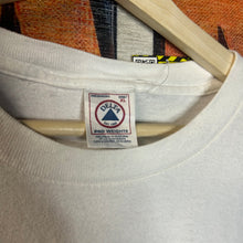 Load image into Gallery viewer, Y2K Jesus Crucifixion Tee Size XL
