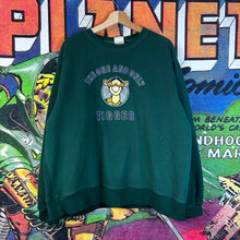 Load image into Gallery viewer, Y2K Disney Tigger Forest Green Sweatshirt Size XL
