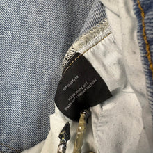 Load image into Gallery viewer, Creation by Dav Runway Denim Size 40”
