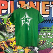 Load image into Gallery viewer, Y2K DC Shoes Star Tee Size Small
