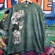 Load image into Gallery viewer, Vintage 90’s The Mountains Wolves Tee Size 2XL
