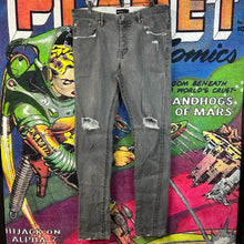 Load image into Gallery viewer, Purple Brand Distressed Grey Skinny Jeans Size 34”
