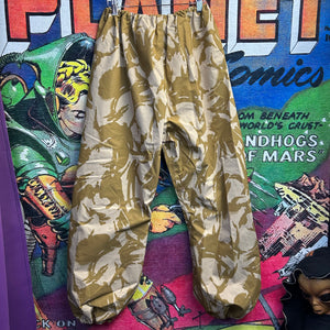 Vintage 90’s Military Cover Camo Pants Size OSFA