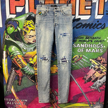 Load image into Gallery viewer, AMIRI MX1 Ripped Skinny Fits Jeans Size 30&quot;
