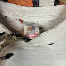 Load image into Gallery viewer, Vintage 90s Save the Children Tee Size XL
