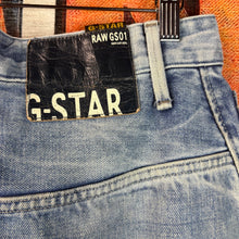 Load image into Gallery viewer, G-Star Raw GS01 Twisted Jeans Size 29&quot;
