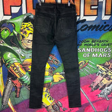 Load image into Gallery viewer, Purple Brand Black Skinny Jeans Size 29”

